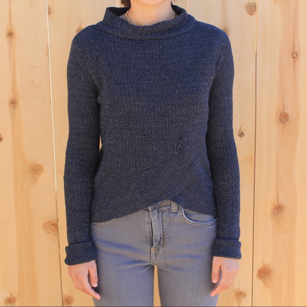 ❌SOLD❌ Free People mock turtle neck knit sweater